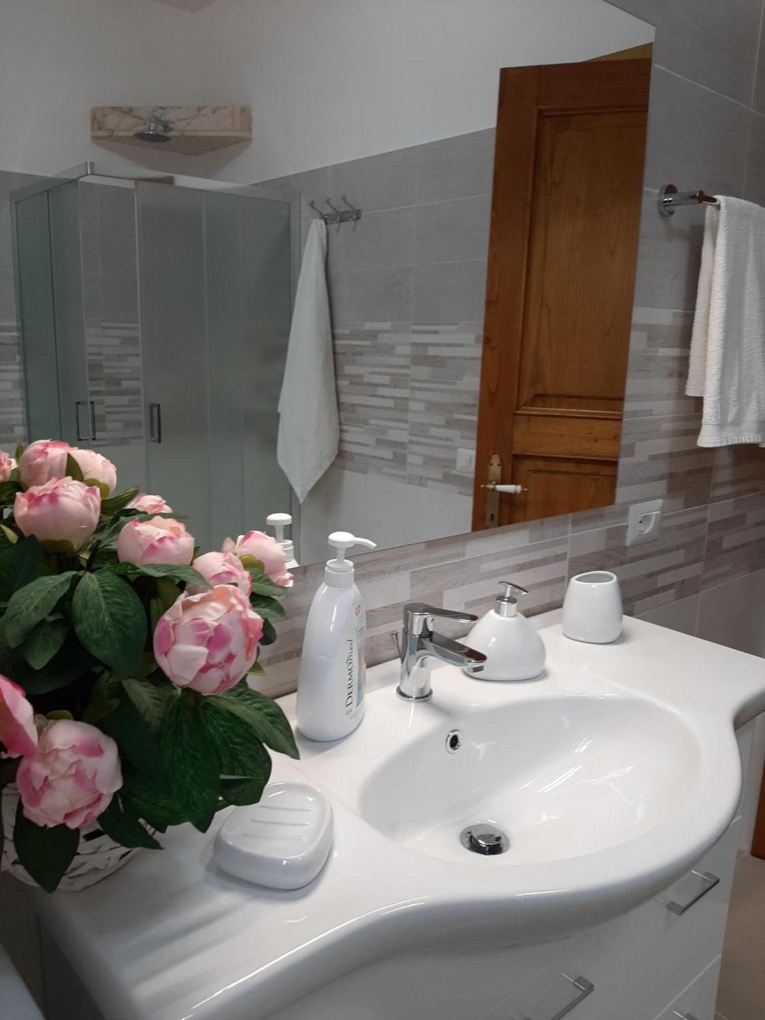 La Cupoletta Holiday House -Magnolia Trevignano Romano Rum bild